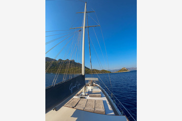 Grand Sailor Photo 8